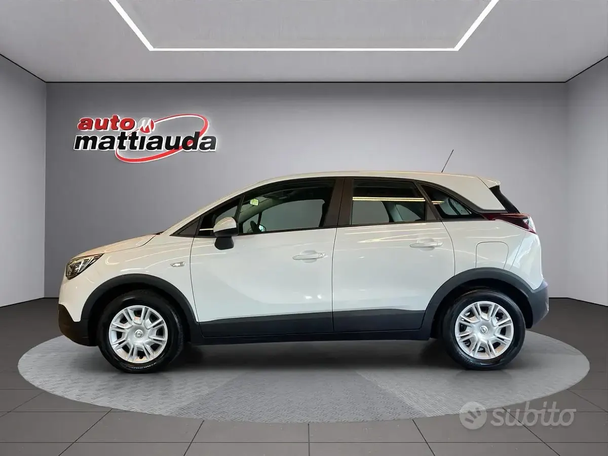 Usata Opel Crossland X 82 CV (60 kW) 2017 Bianca SUV