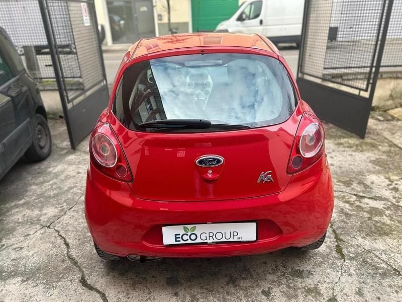 Usata Ford Ka 69 CV (50 kW) 2014 Rosso Berlina