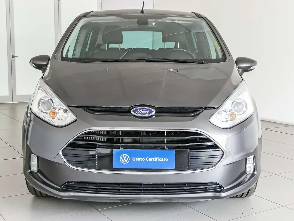 Usata Ford B-MAX Titanium 75 CV (55 kW) 2017 Grigio Monovolume