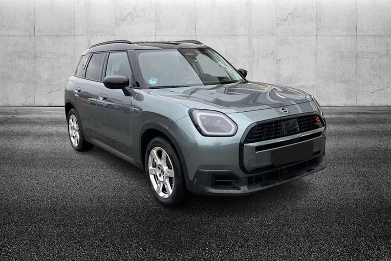 Usata Mini Cooper Countryman Classic 204 CV (150 kW) 2024 Verde SUV