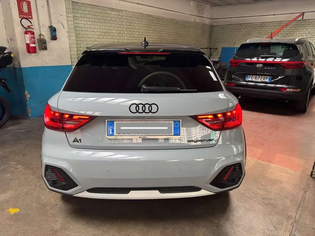Usata Audi A1 Ambiente 110 CV (80 kW) 2021 Grigio SUV