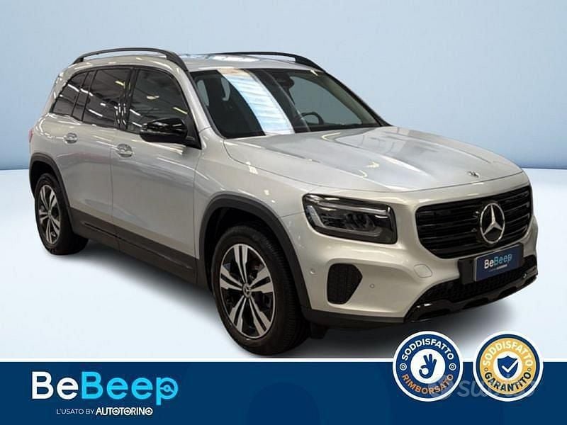 Usata Mercedes GLB200 Advanced Plus 150 CV (110 kW) 2024 Grigio metallizzato SUV