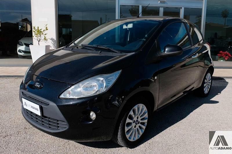 Usata Ford Ka 75 CV (55 kW) 2010 Nero Utilitaria