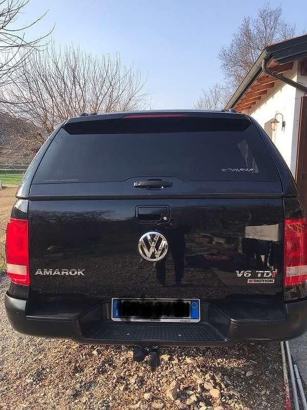 Usata VW Amarok Comfortline 204 CV (150 kW) 2018 Nero Pick-up
