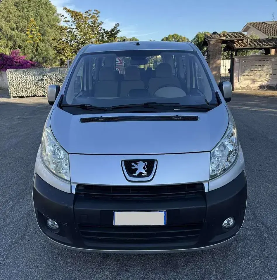 Usata Peugeot Expert 120 CV (88 kW) 2008 Argento Furgone