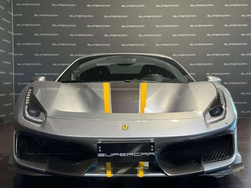 Usata Ferrari 488 721 CV (530 kW) 2022 Grigio Cabrio