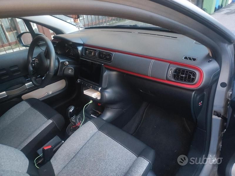 Usata Citroën C3 102 CV (75 kW) 2021 Grigio Utilitaria