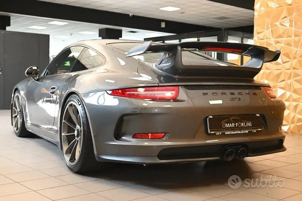 Usata Porsche 991 476 CV (350 kW) 2015 Grigio ardesia/full carbonio Coupé