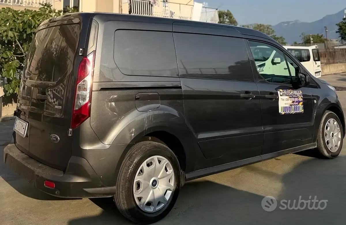 Usata Ford Transit Connect 100 CV (73 kW) 2019 Grigio Monovolume