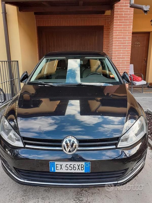 Usata VW Golf VII 110 CV (80 kW) 2014 Nero Berlina