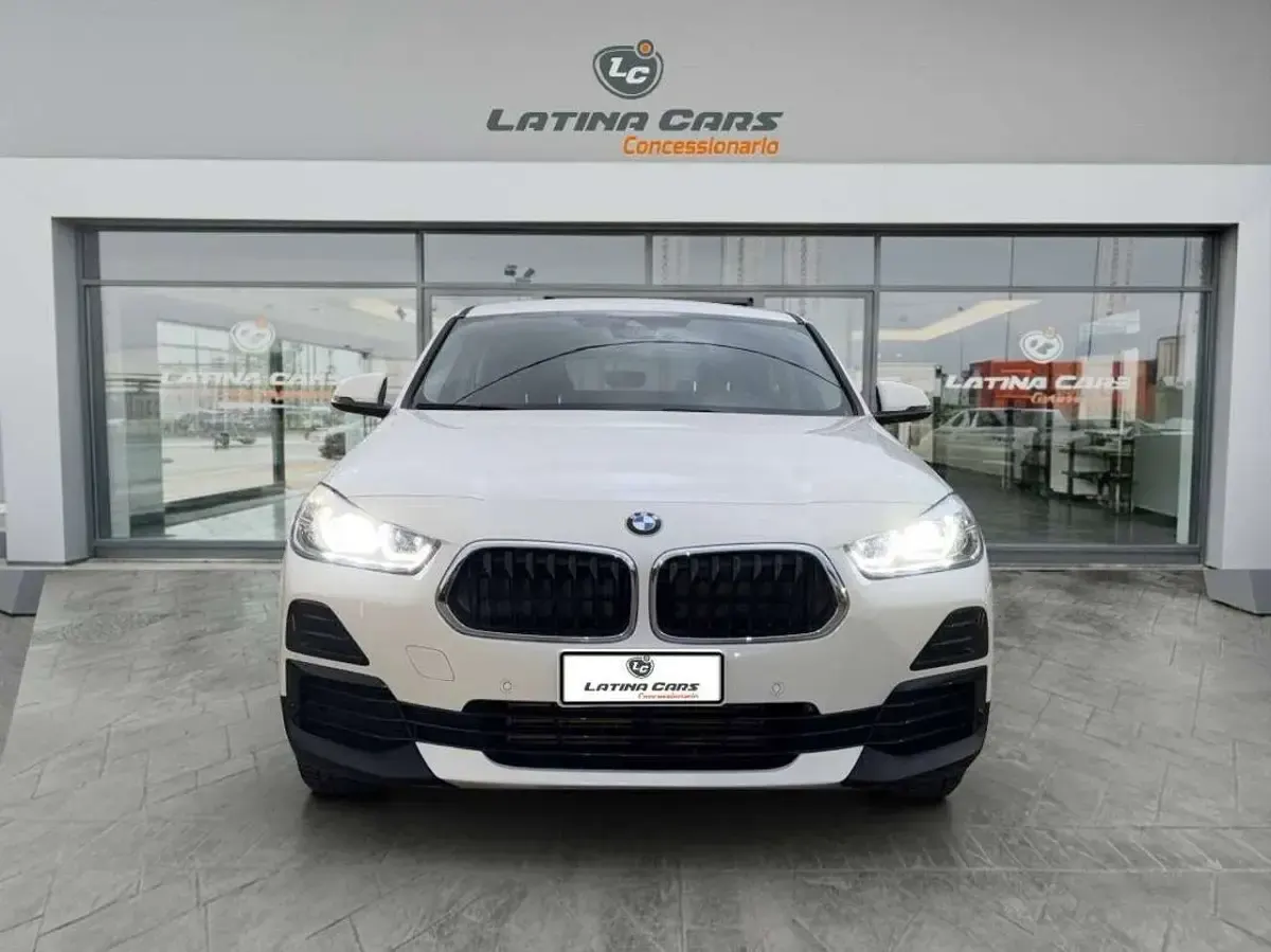 Usata BMW X2 Efficient Dynamics 116 CV (85 kW) 2023 Bianco SUV