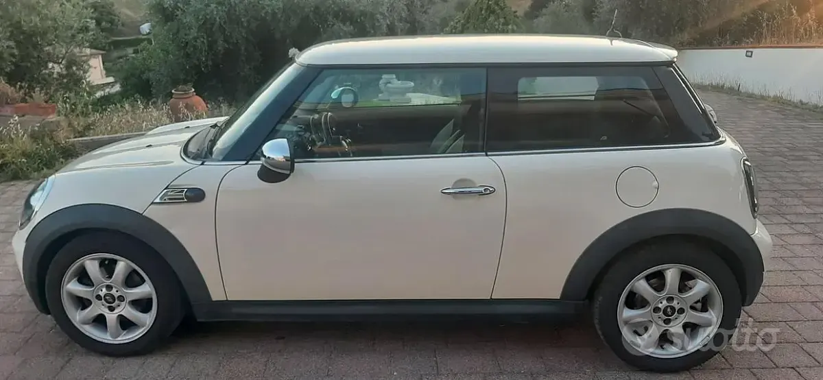 Usata Mini ONE 95 CV (69 kW) 2008 Bianco Utilitaria