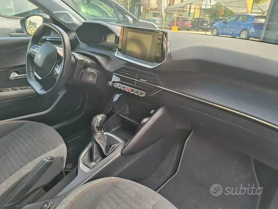 Usata Peugeot 208 Active 75 CV (55 kW) 2021 Utilitaria
