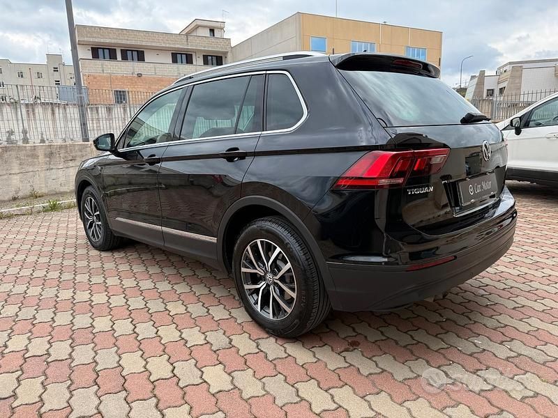 Usata VW Tiguan Business 116 CV (85 kW) 2018 Nero SUV