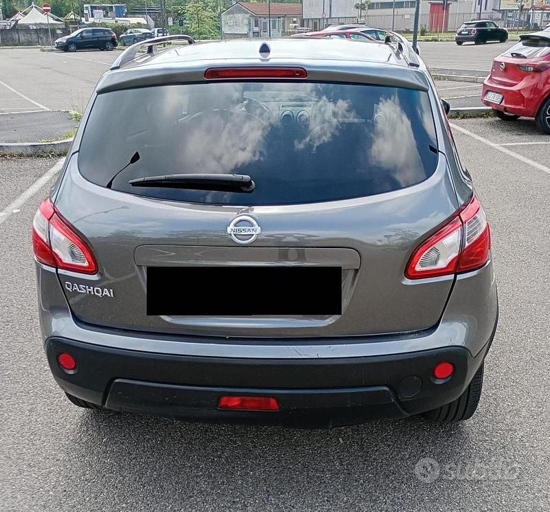 Usata Nissan Qashqai 131 CV (96 kW) 2014 Nero SUV