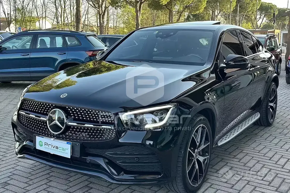 Usata Mercedes GLC220 Premium 194 CV (142 kW) 2021 Nero SUV
