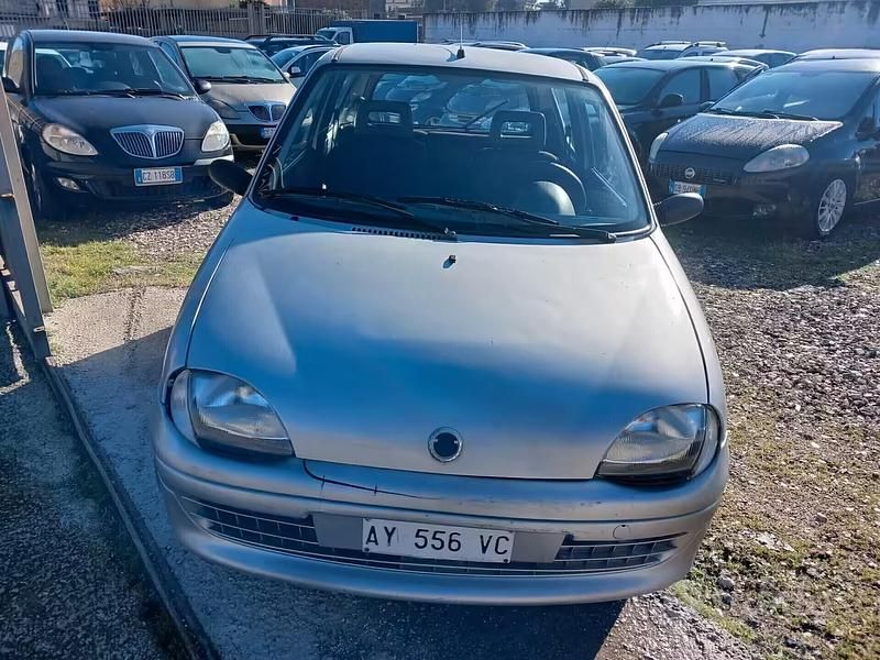 Usata Fiat Seicento 54 CV (39 kW) 1998 Grigio Utilitaria