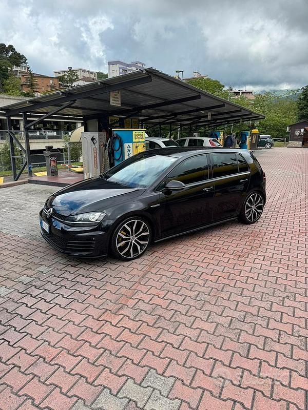 Usata VW Golf VII GTD 2015