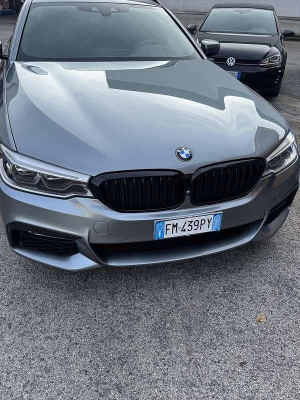 Usata 2017 BMW 530 Sport Line Station wagon | 19.500 € (Buon prezzo) - Immagine 1/4