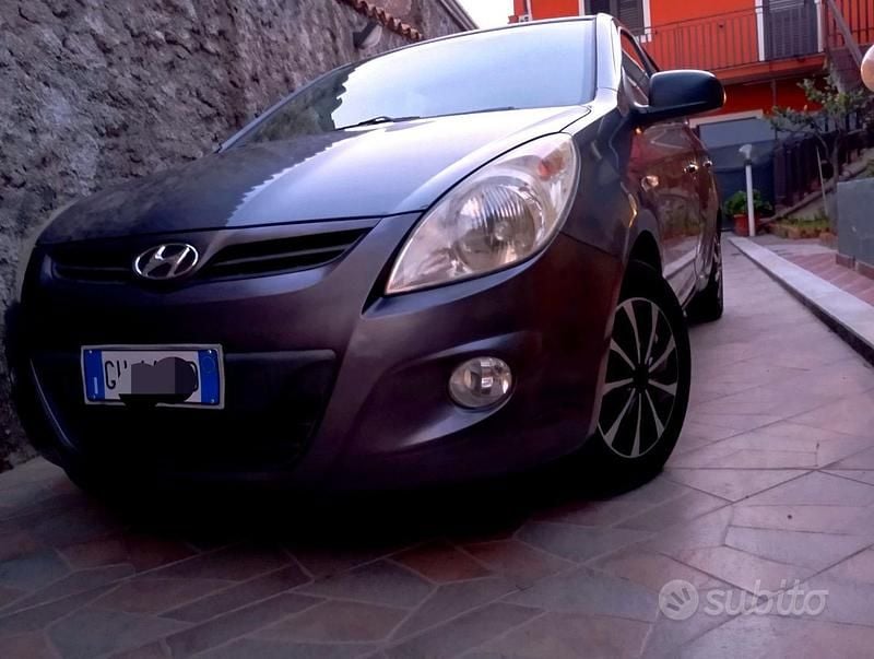 Usata Hyundai i20 2009 Grigio Utilitaria