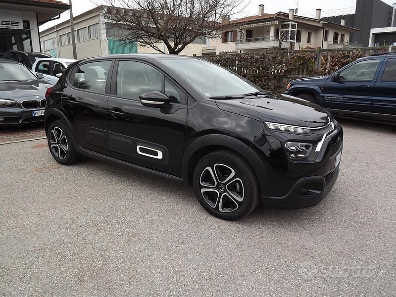 Usata Citroën C3 PureTech 82 CV (60 kW) 2024 Nero Berlina