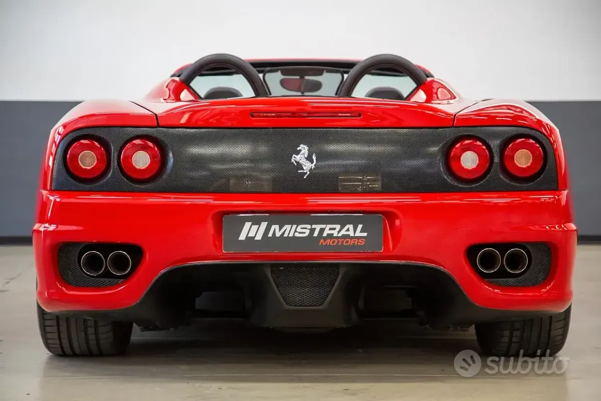 Usata Ferrari 360 400 CV (294 kW) 2002 Rosso Cabrio