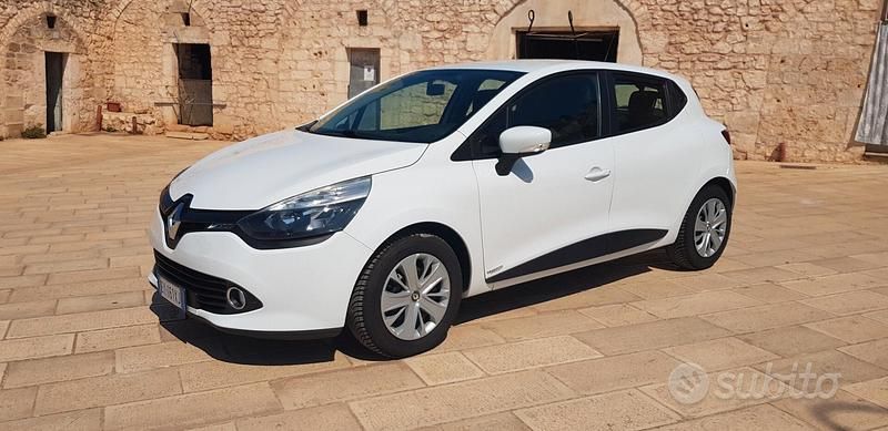 Usata Renault Clio IV 75 CV (55 kW) 2015 Bianco Berlina