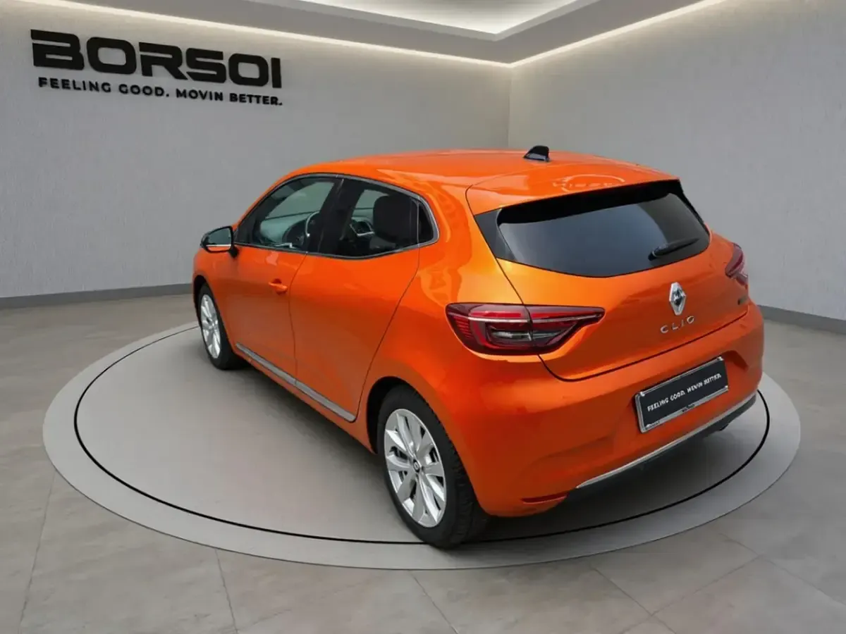Usado Renault Clio V Equilibre 91 CV (66 kW) 2023 Naranja Berlina