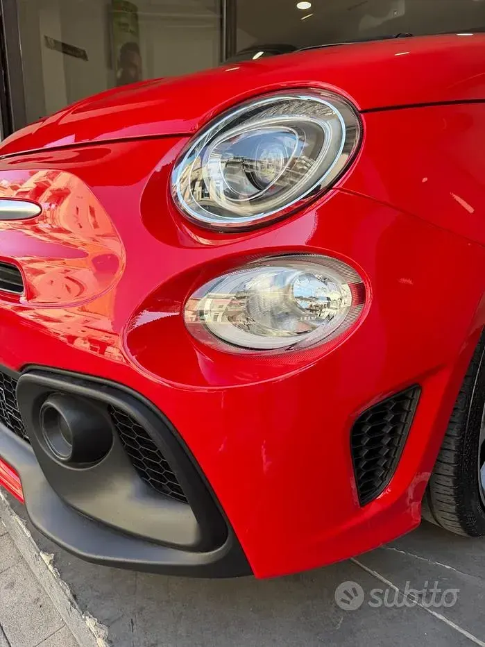 Usata Abarth 595 145 CV (106 kW) 2017 Rosso Utilitaria