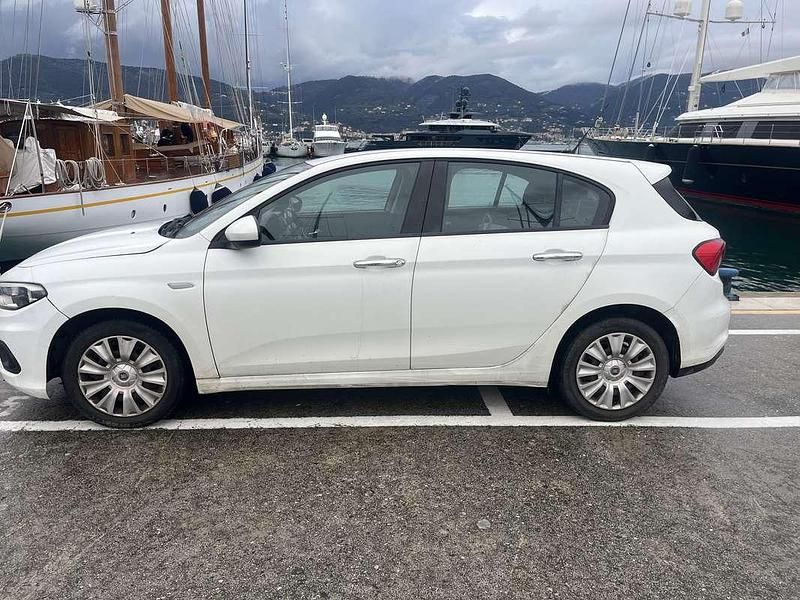 Usata Fiat Tipo Easy 95 CV (69 kW) 2017 Berlina