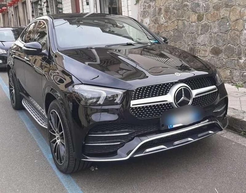 Usata Mercedes GLE300 272 CV (200 kW) 2022 Nero Coupé