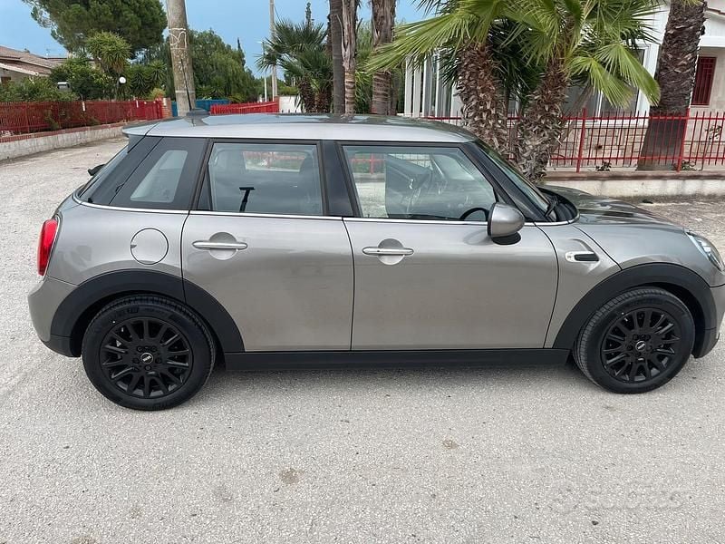 Usata Mini One D 95 CV (69 kW) 2018 Grigio Utilitaria