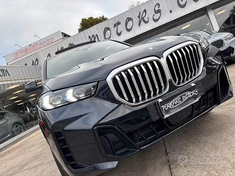Usata BMW X5 M M Sport 285 CV (209 kW) 2024 Blu SUV