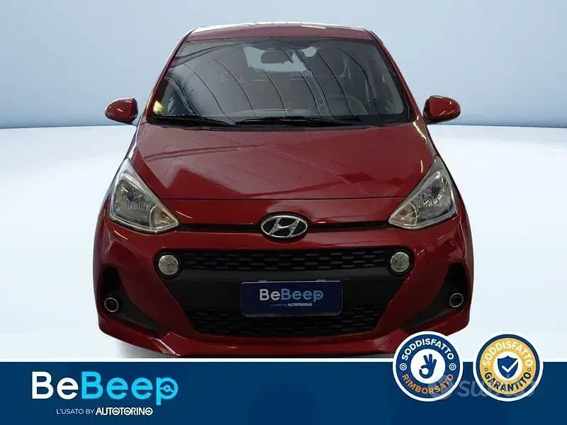 Usata Hyundai i10 Style 67 CV (49 kW) 2017 Rosso metallizzato Utilitaria