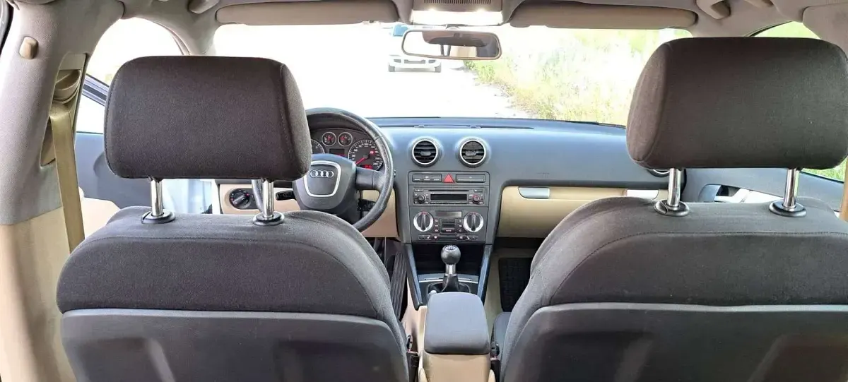 Usata Audi A3 Ambiente 140 CV (102 kW) 2010 Bianco Utilitaria