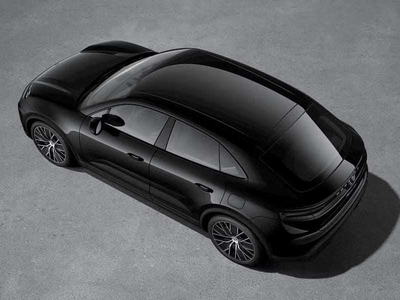 Nuova Porsche Macan 119 kW (163 CV) 2026 Nero SUV