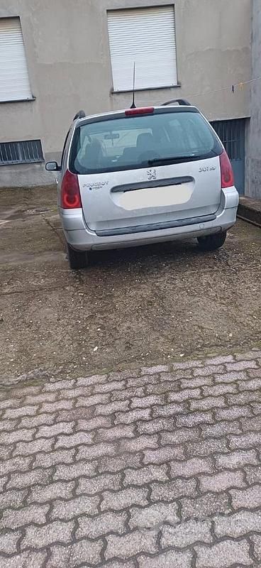 Usata Peugeot 307 90 CV (66 kW) 2004 Grigio Berlina