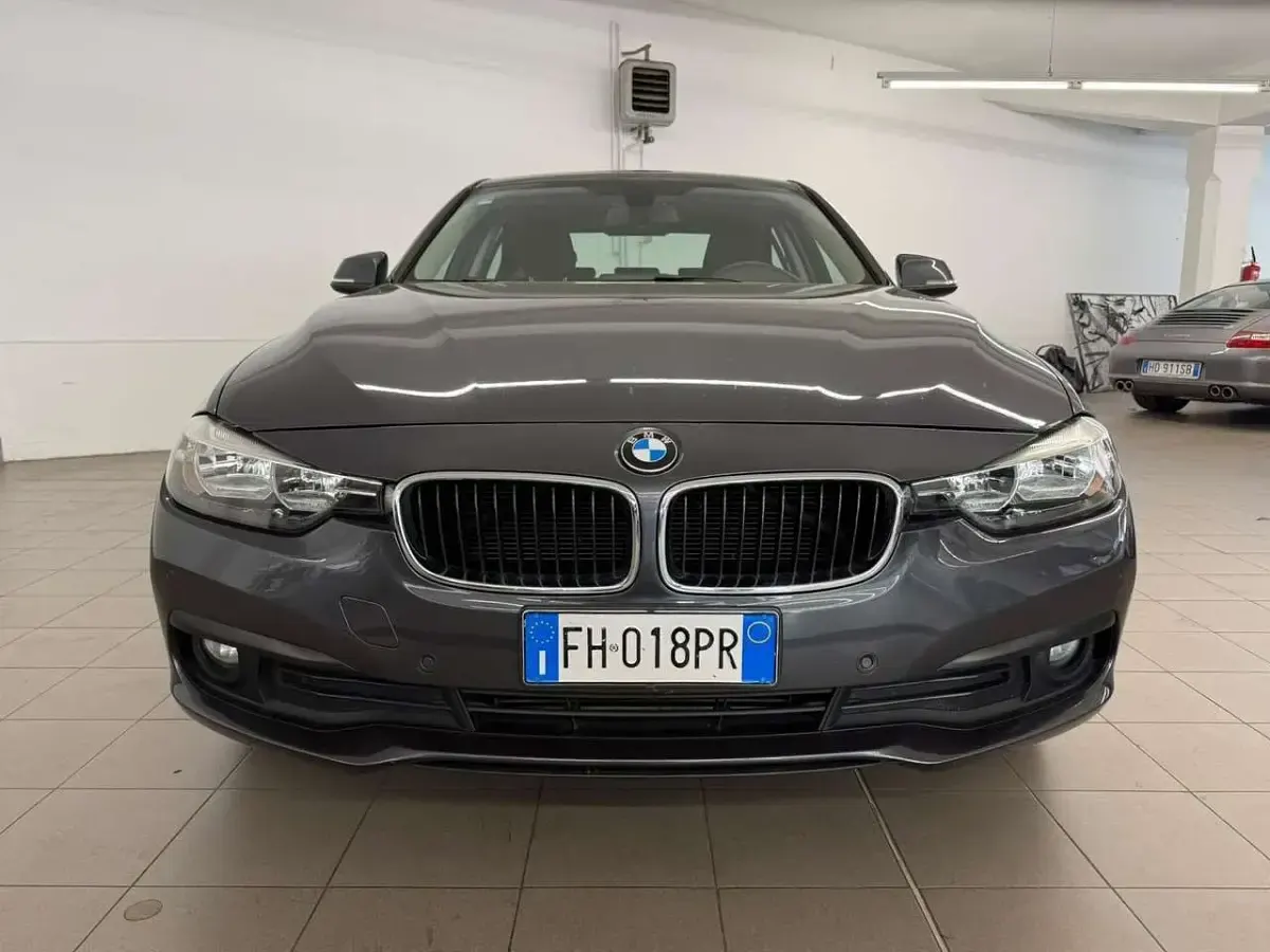 Usata BMW 318 Advantage 150 CV (110 kW) 2017 Other Berlina