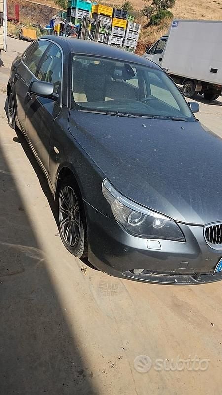 Usata BMW 530 2005 Grigio Berlina