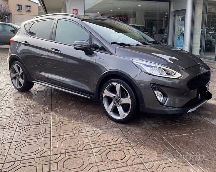 Usata Ford Fiesta 85 CV (62 kW) 2018 Utilitaria