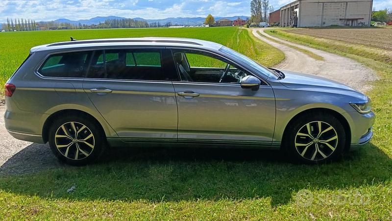 Usata VW Passat Business 150 CV (110 kW) 2017 Grigio Station wagon