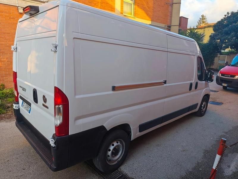 Usata Fiat Ducato 33 140 CV (102 kW) 2021 Bianco Furgone