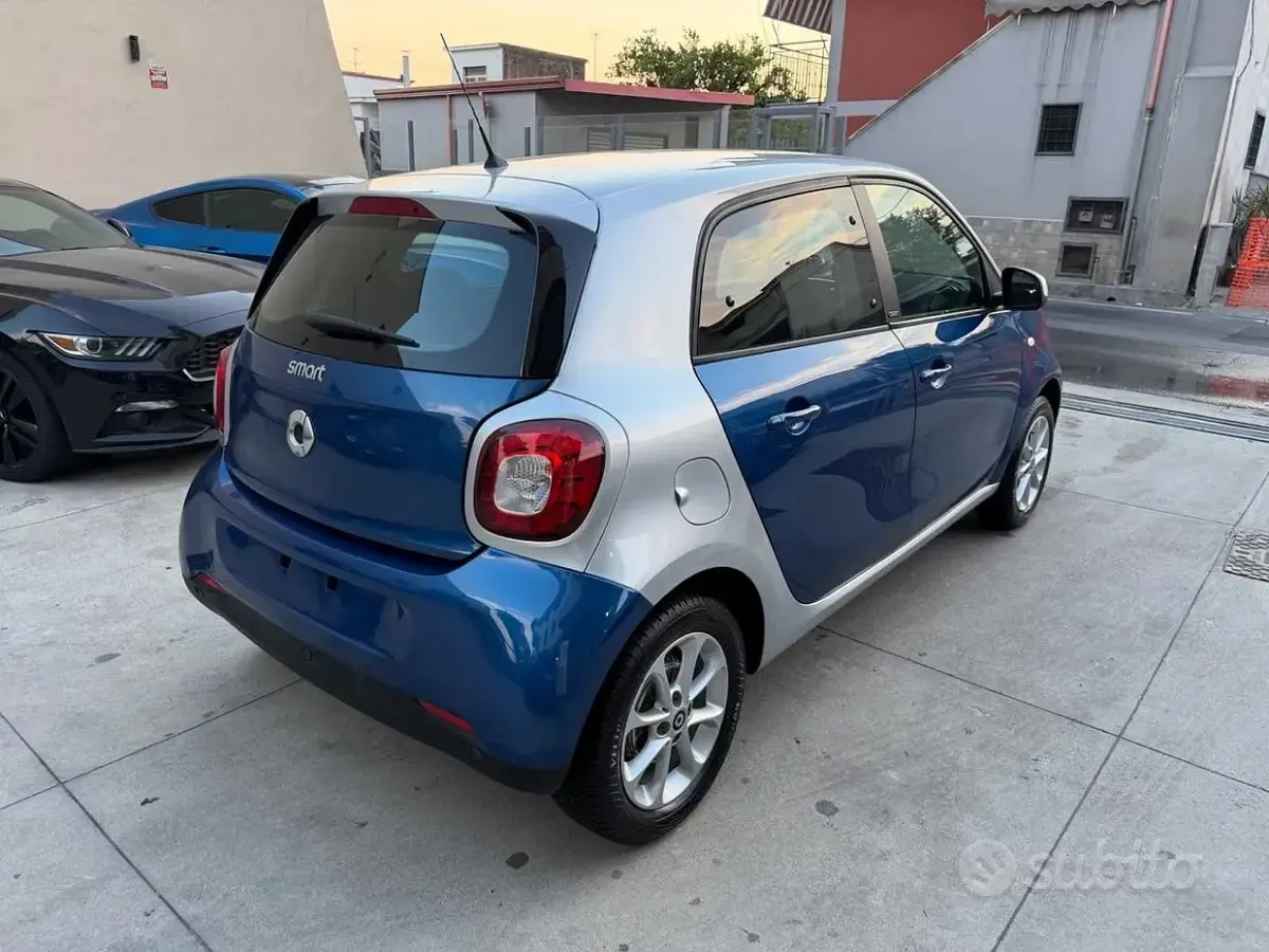 Usata Smart ForFour Passion 71 CV (52 kW) 2018 Other Utilitaria