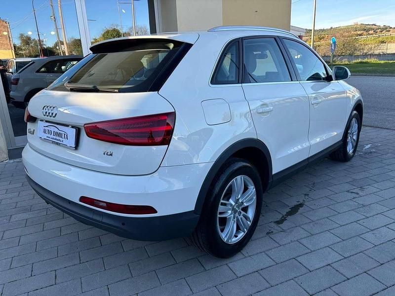 Usata Audi Q3 Advanced Plus 140 CV (102 kW) 2012 Bianco SUV