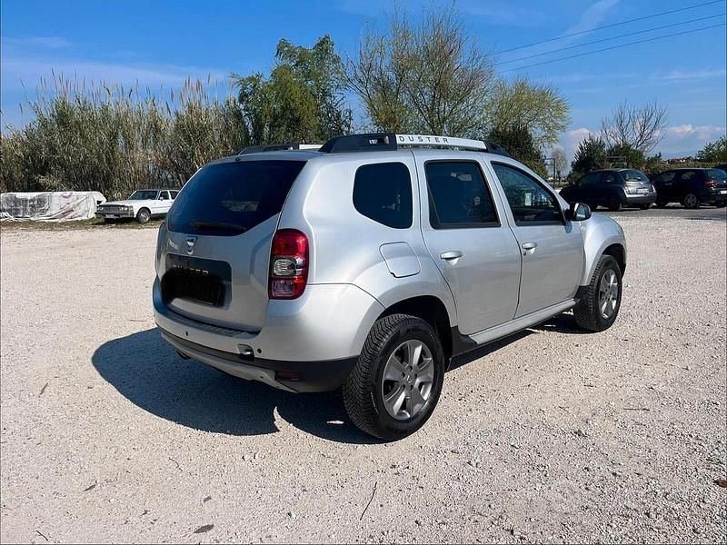 Usata Dacia Duster 115 CV (84 kW) 2017 Grigio SUV