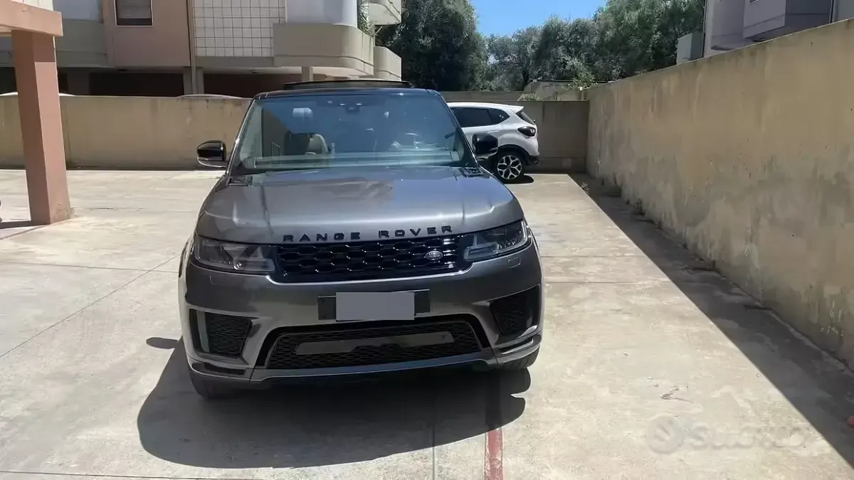 Usata Land Rover Range Rover Sport 249 CV (183 kW) 2019 Grigio SUV