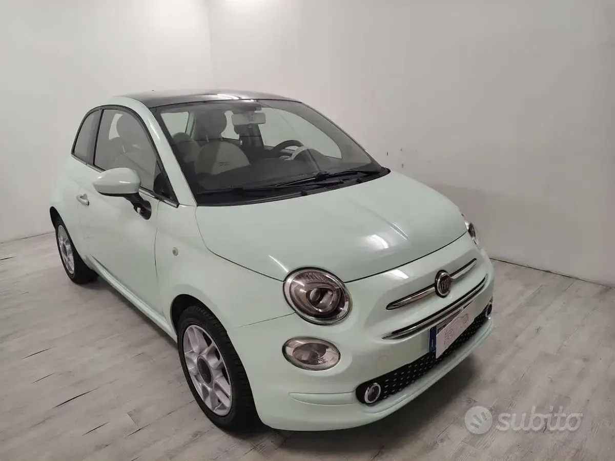 Usata Fiat 500 Mirror 69 CV (50 kW) 2019 Azzurro Utilitaria
