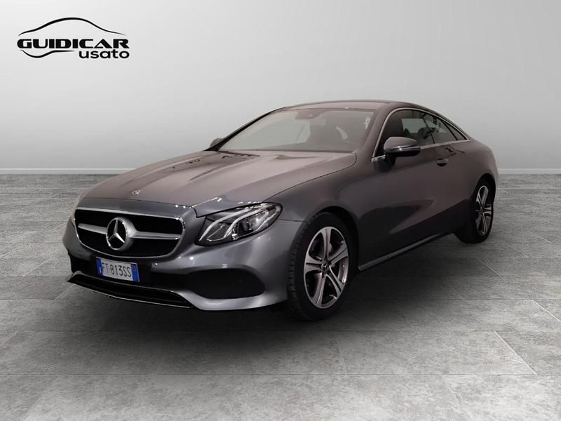 Usata Mercedes 220 Premium Plus 194 CV (142 kW) 2019 Grigio Coupé