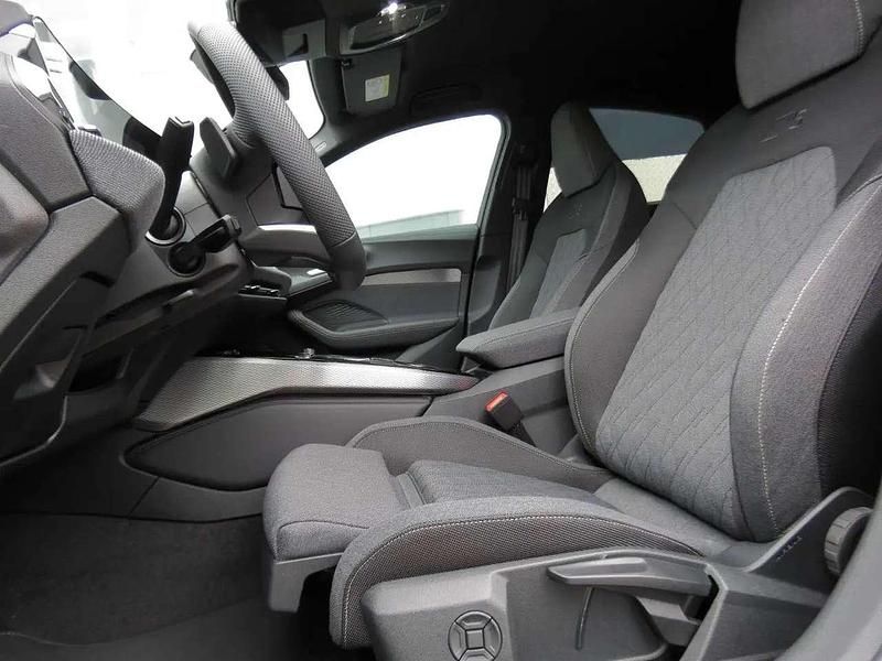 Nuova Audi A5 S-Line 204 CV (150 kW) 2025 Grigio Berlina