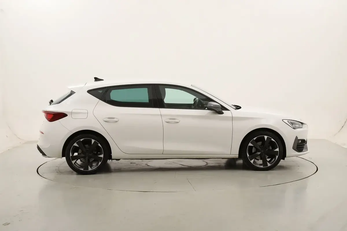 Usata Cupra Leon 150 CV (110 kW) 2024 Berlina